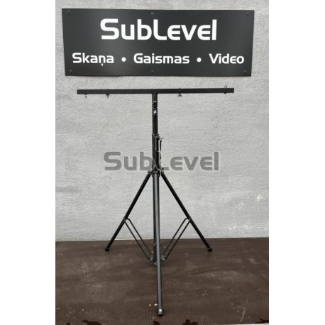 Gaismu statīvs 2.9m