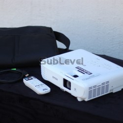 Epson EB-W05 projektors (3300 Ansi lumens)